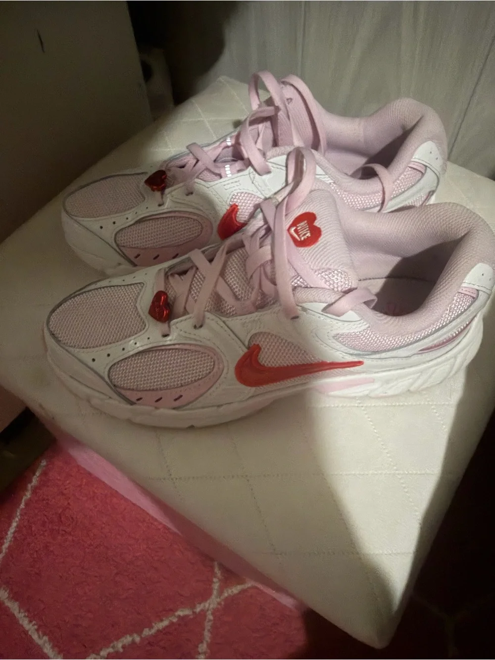 Nike White and Light Pink Sneakers with Red Swoosh